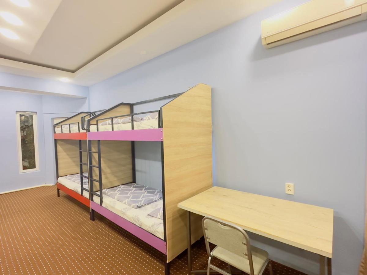 The Top Hostel Tachkent Extérieur photo